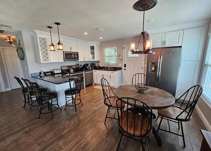 Ferienhaus El Palmar Llc Whole House
