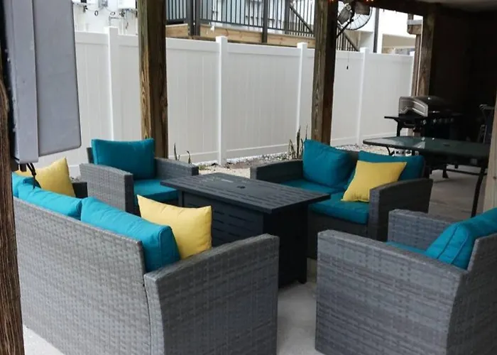 Ferienhaus El Palmar Llc Whole House *